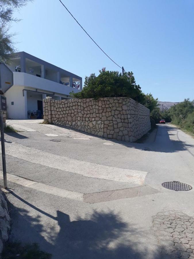 Apartments Boki Pag Town Eksteriør bilde